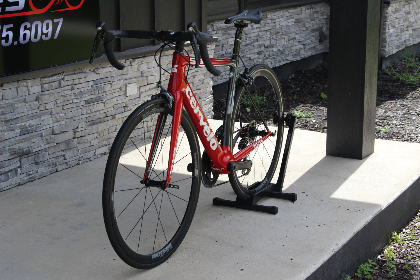 2014 Cervelo S3- Carbon Aero Road- 17lbs