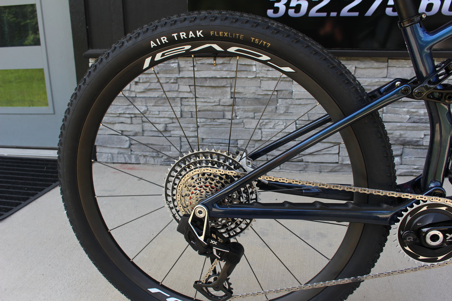 2026 Specialized S-Works Epic 8- Flight Att- 22lb