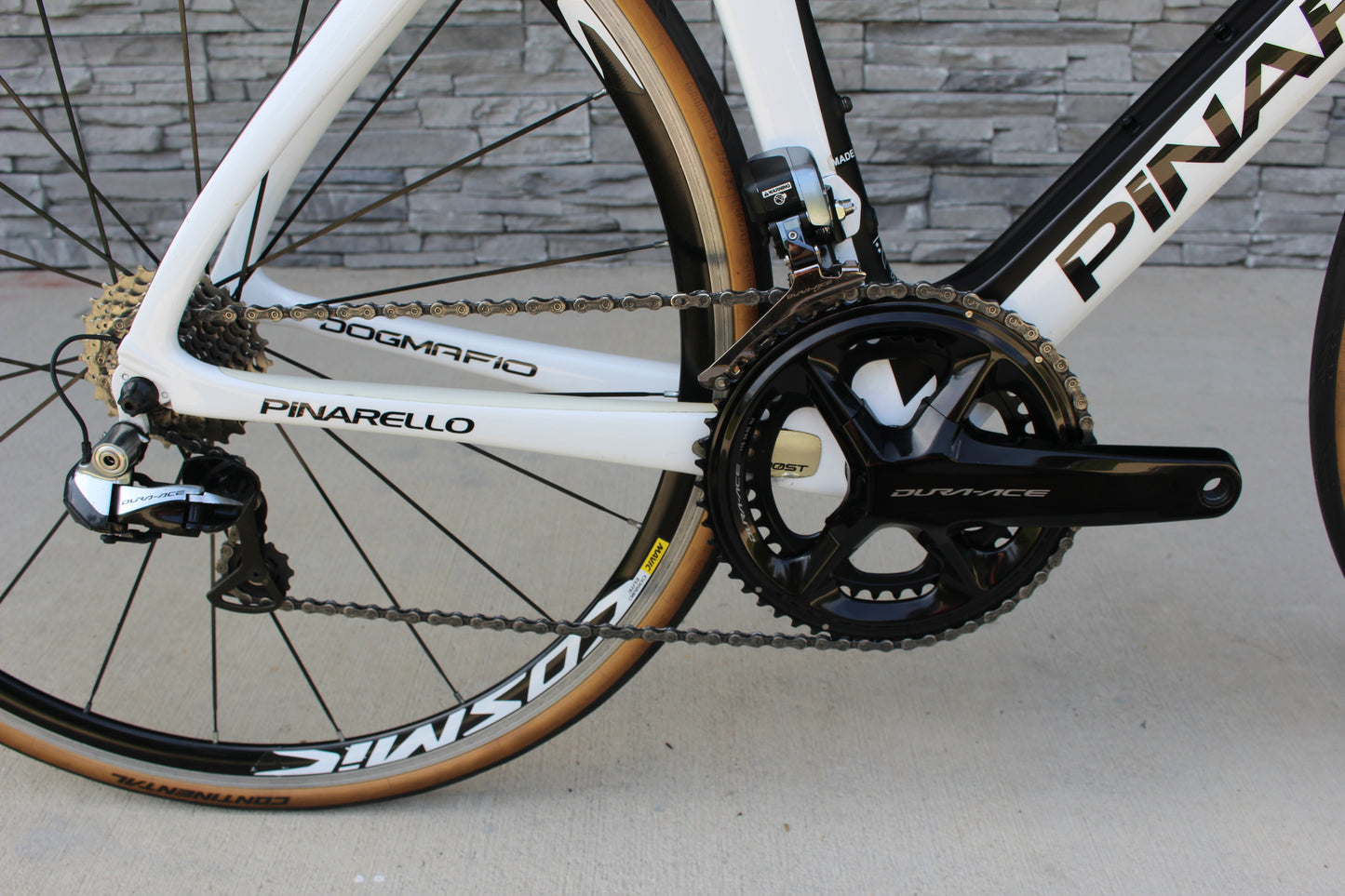2018 Pinarello F10- DuraAce Di2- Mavic Wheels