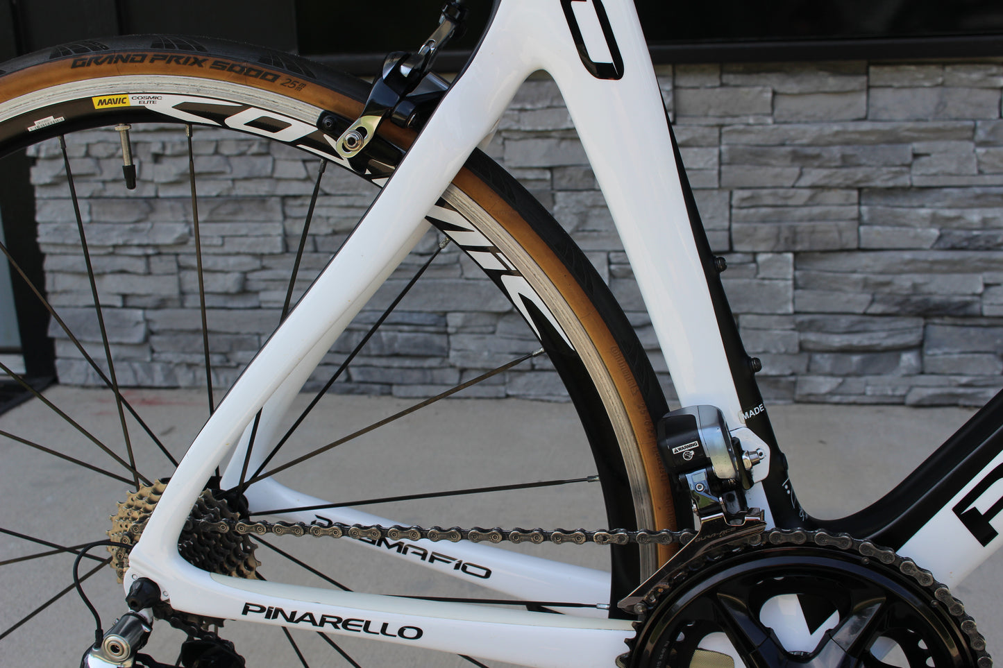2018 Pinarello F10- DuraAce Di2- Mavic Wheels