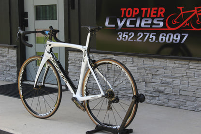 2018 Pinarello F10- DuraAce Di2- Mavic Wheels