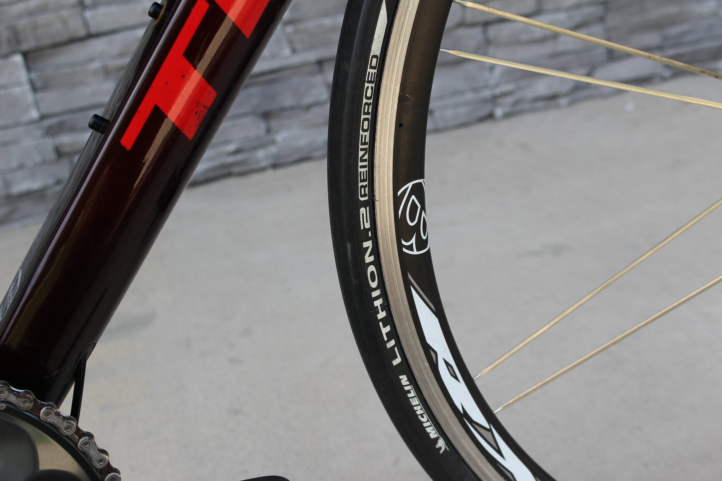 2013 Trek Madone 7.7- Di2 - Project One - 16lbs