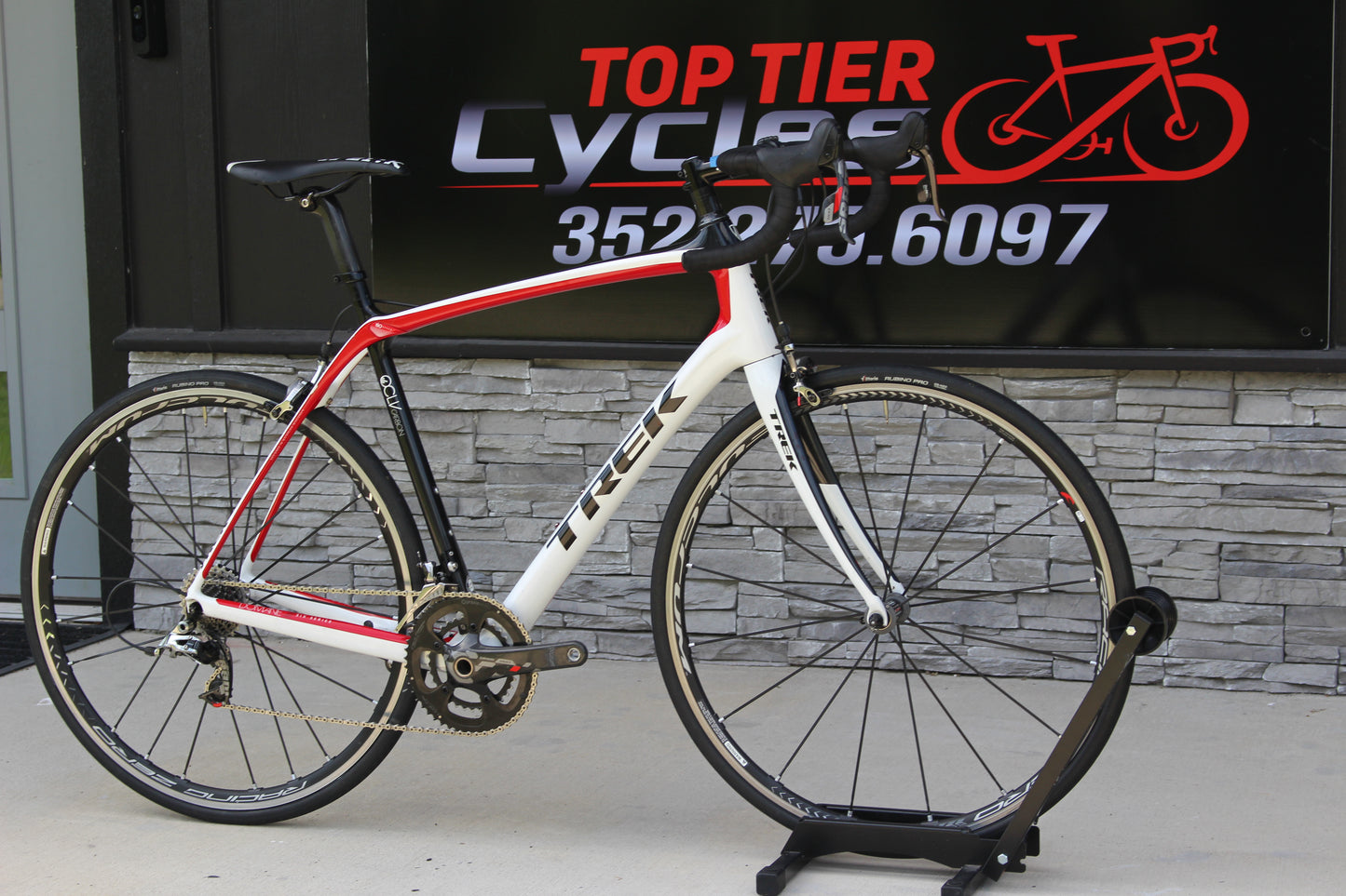 2013 Trek Domane 6.9 - SRAM Red - 15lbs