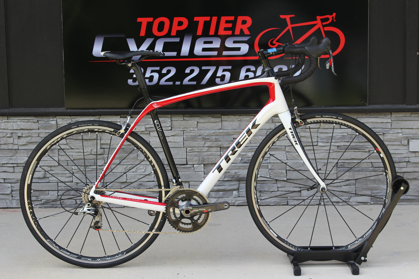 2013 Trek Domane 6.9 - SRAM Red - 15lbs
