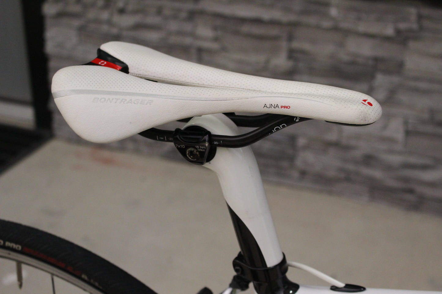 2011 Trek Madone 6.9 SSL- Di2-Project One-15lb