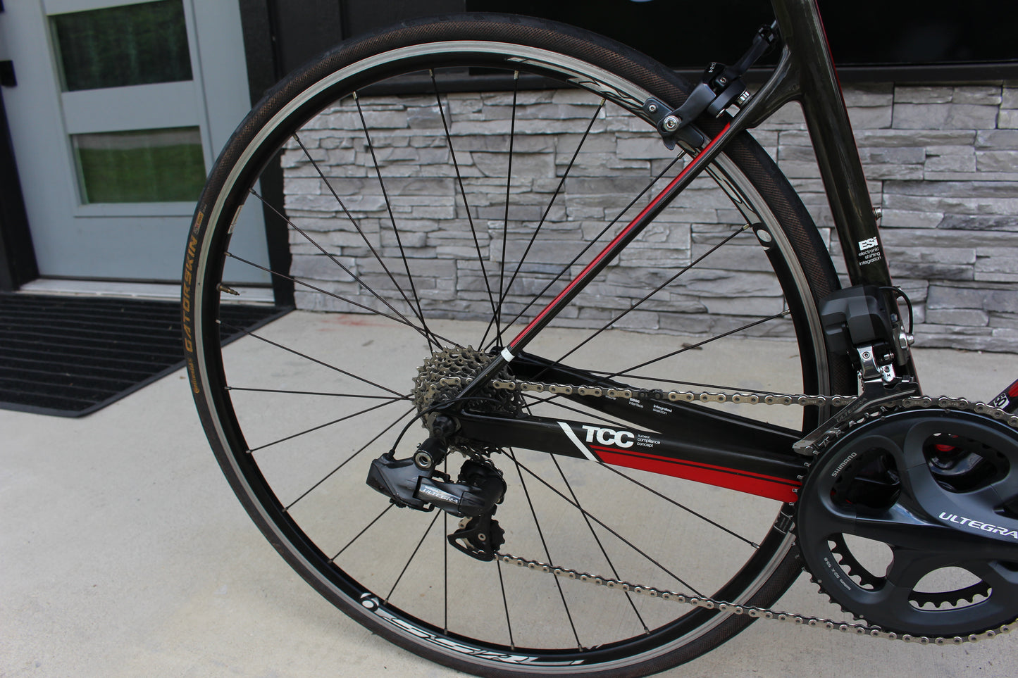 2012 BMC Teammachine SLR01- Ultegra Di2- 17 lbs