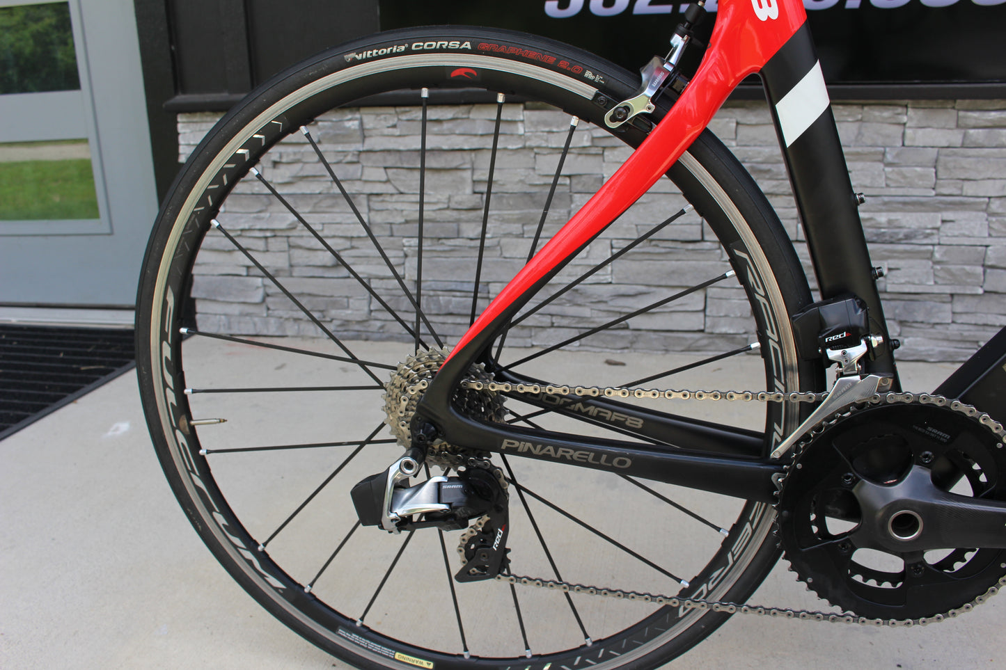 2017 Pinarello Dogma F8- SRAM RED Etap! - 15lbs