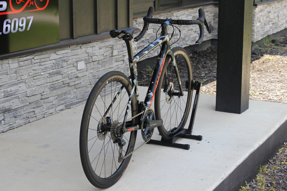 2019 Specialized Tarmac Expert Disc!- 16lbs- Race Wheels