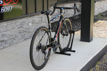2019 Specialized Tarmac Expert Disc!- 16lbs- Race Wheels