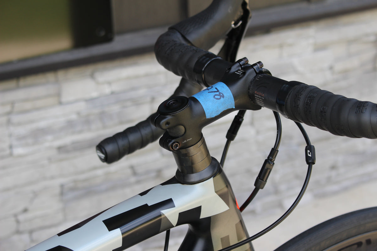 2019 Specialized Tarmac Expert Disc!- 16lbs- Race Wheels