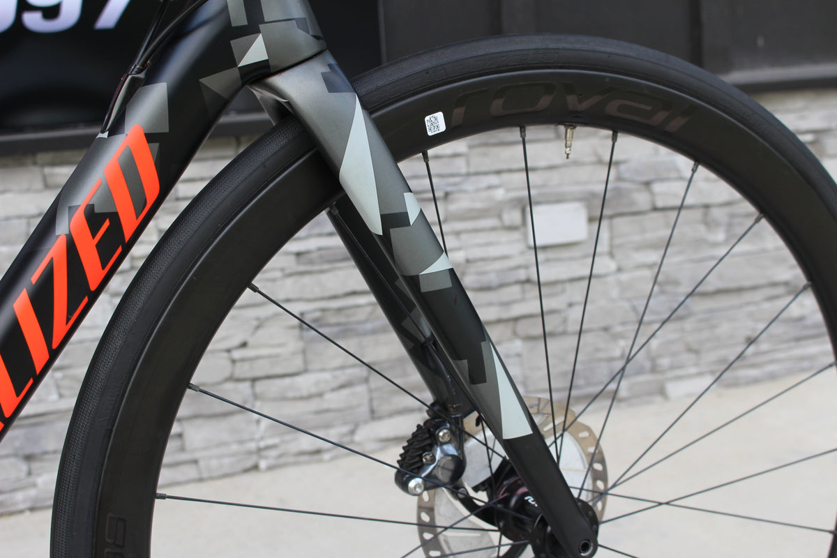 2019 Specialized Tarmac Expert Disc!- 16lbs- Race Wheels