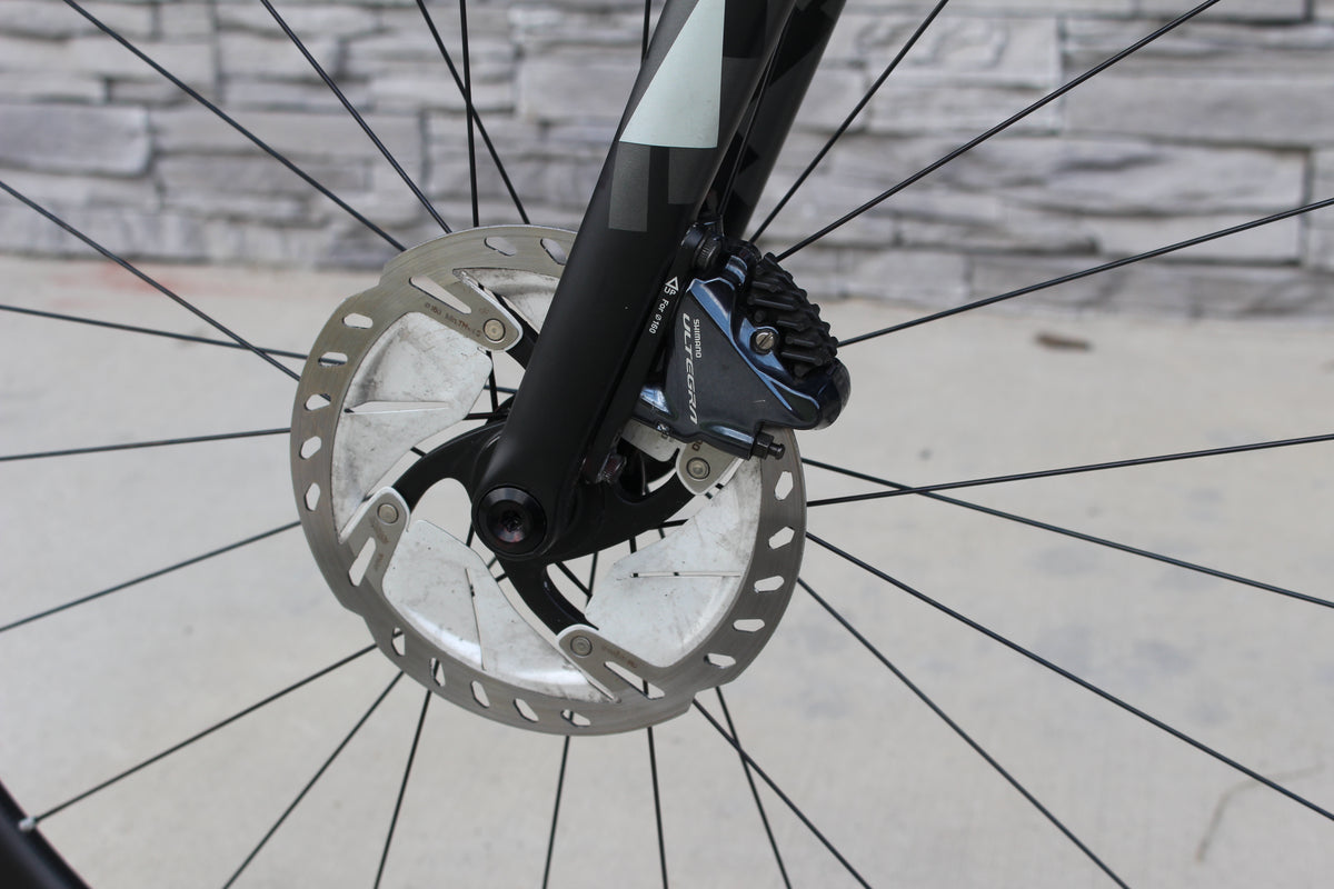 2019 Specialized Tarmac Expert Disc!- 16lbs- Race Wheels