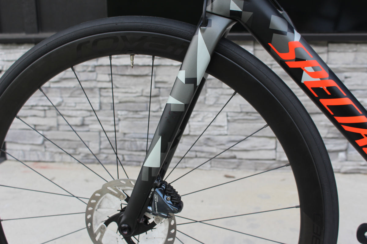 2019 Specialized Tarmac Expert Disc!- 16lbs- Race Wheels