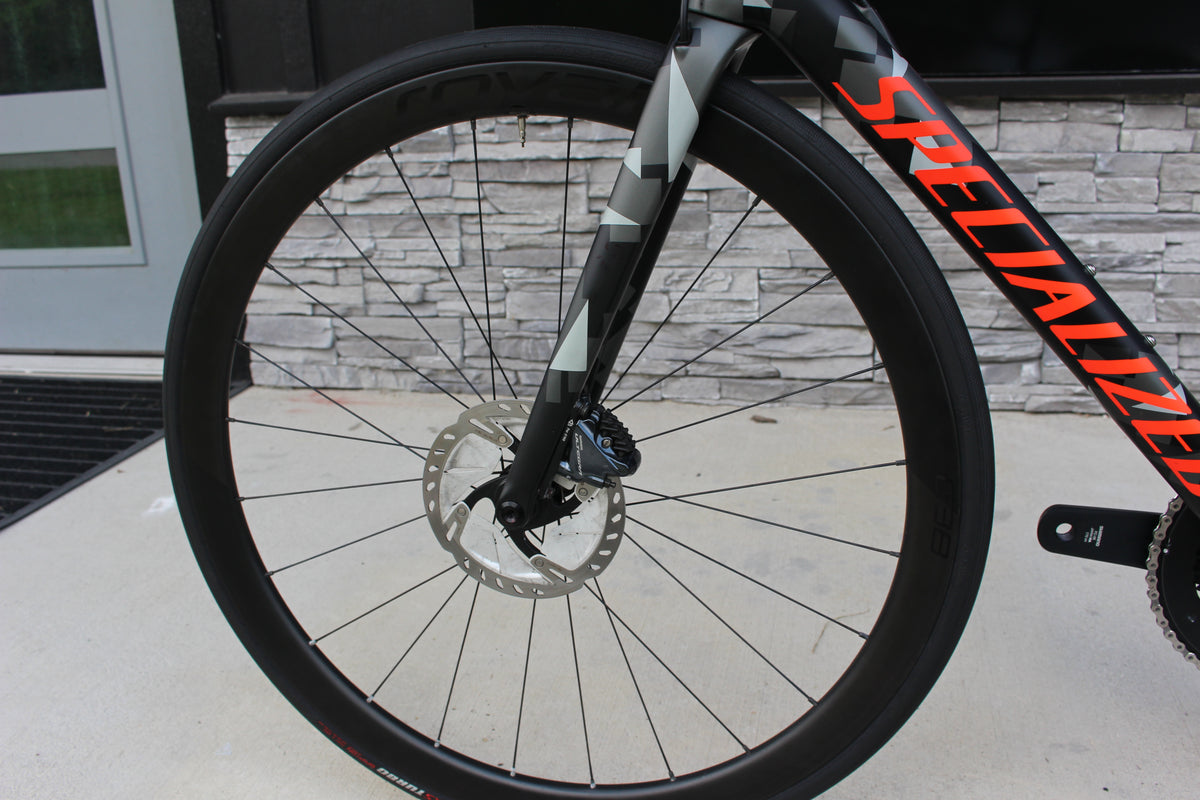 2019 Specialized Tarmac Expert Disc!- 16lbs- Race Wheels