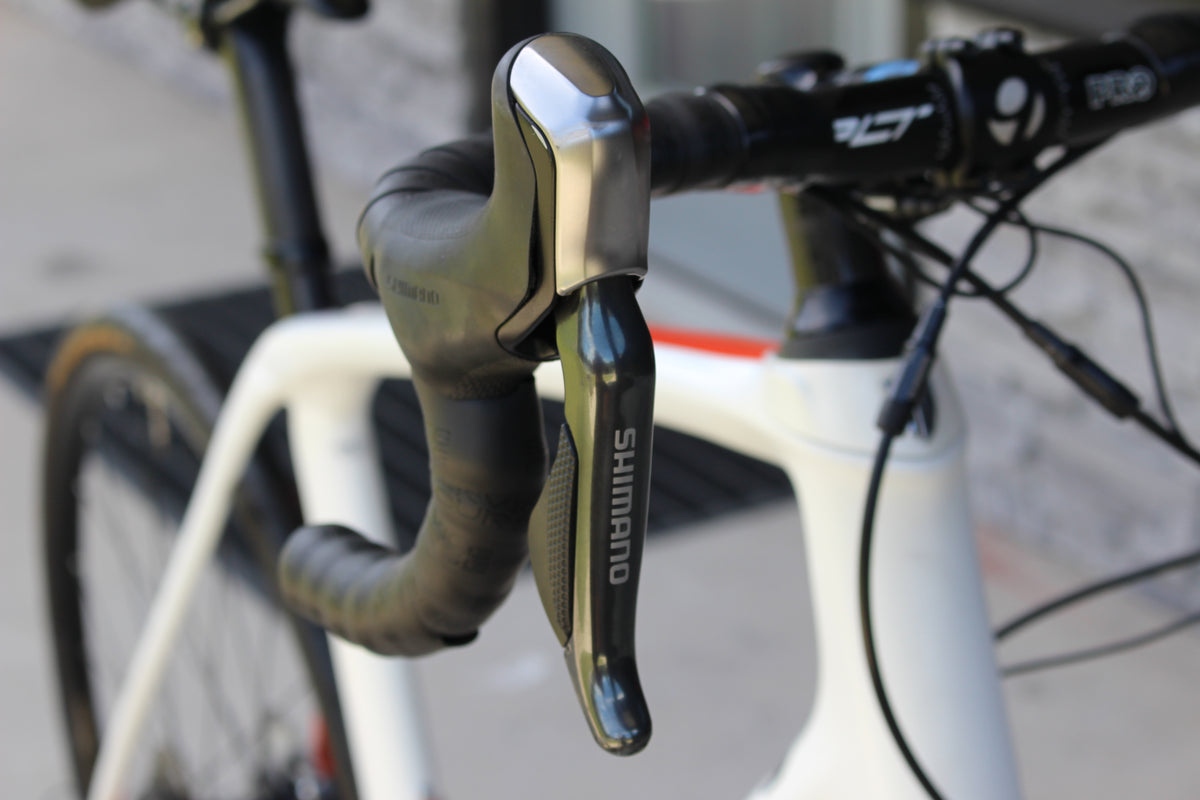 2017 Trek Domane SLR 7 Disc-18lbs- Ultegra Di2