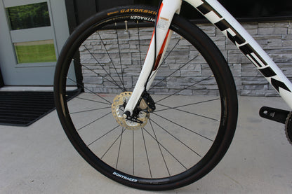 2017 Trek Domane SLR 7 Disc-18lbs- Ultegra Di2