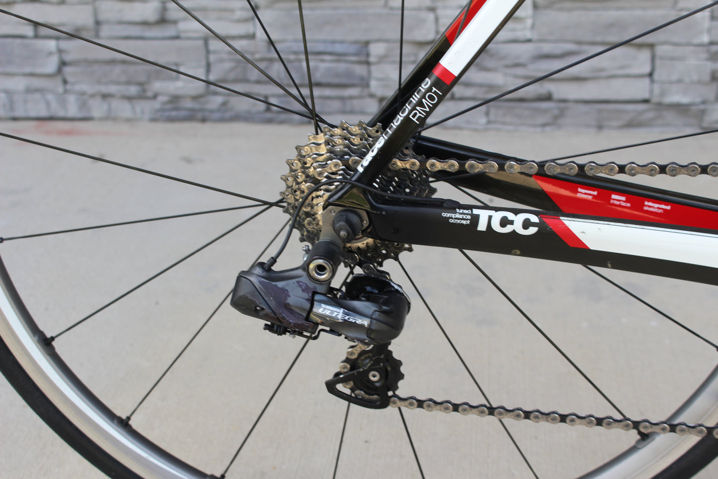 2012 BMC Racemachine RM01- Ultegra Di2- 16 lbs