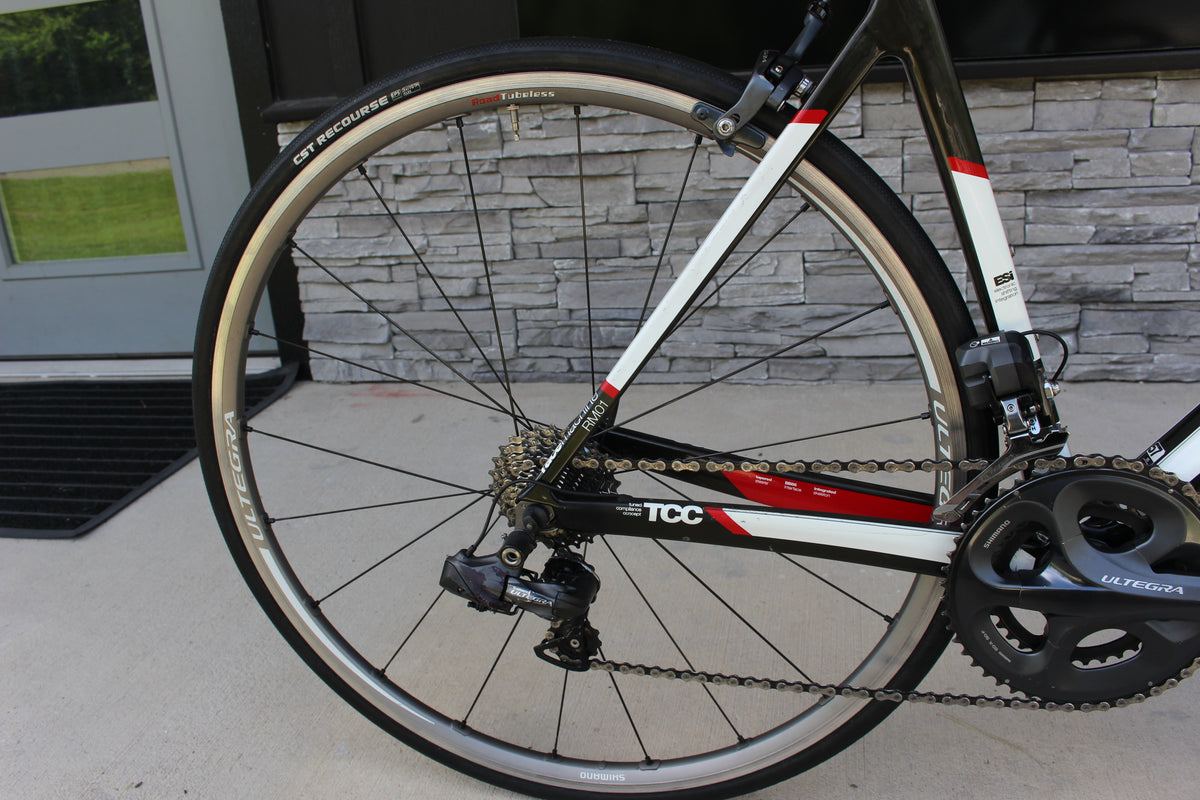 2012 BMC Racemachine RM01- Ultegra Di2- 16 lbs