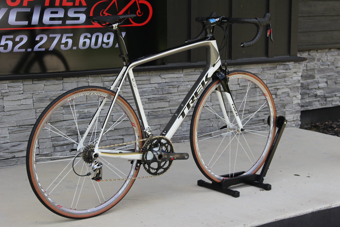 2013 Trek Madone 6.5 - 15lbs - Ultegra Di2