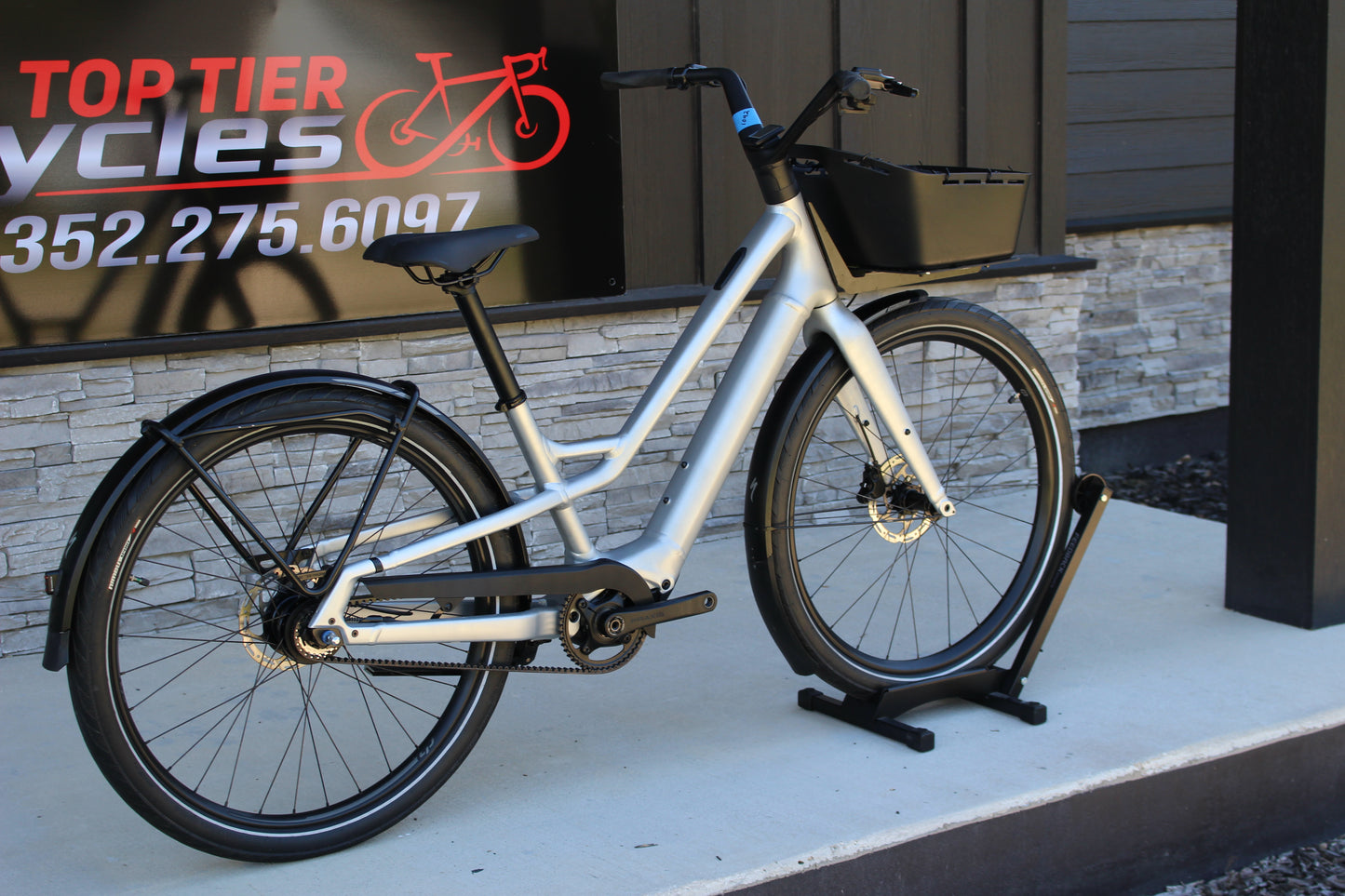 2022 Specialized Turbo Como SL 5.0 - LIKE NEW Demo bike