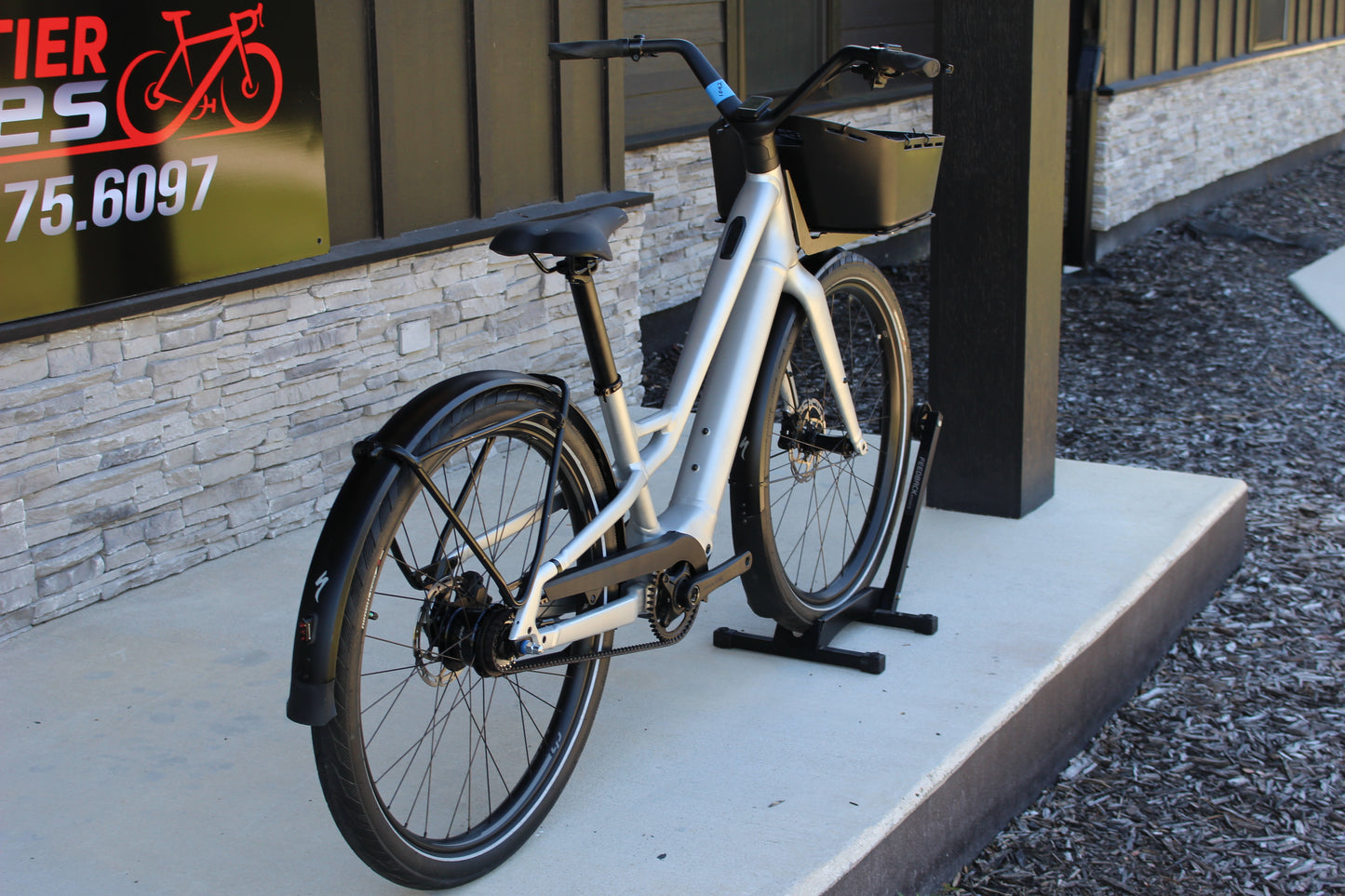 2022 Specialized Turbo Como SL 5.0 - LIKE NEW Demo bike