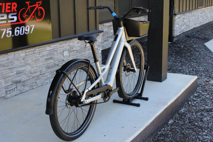 2022 Specialized Turbo Como SL 5.0 - LIKE NEW Demo bike