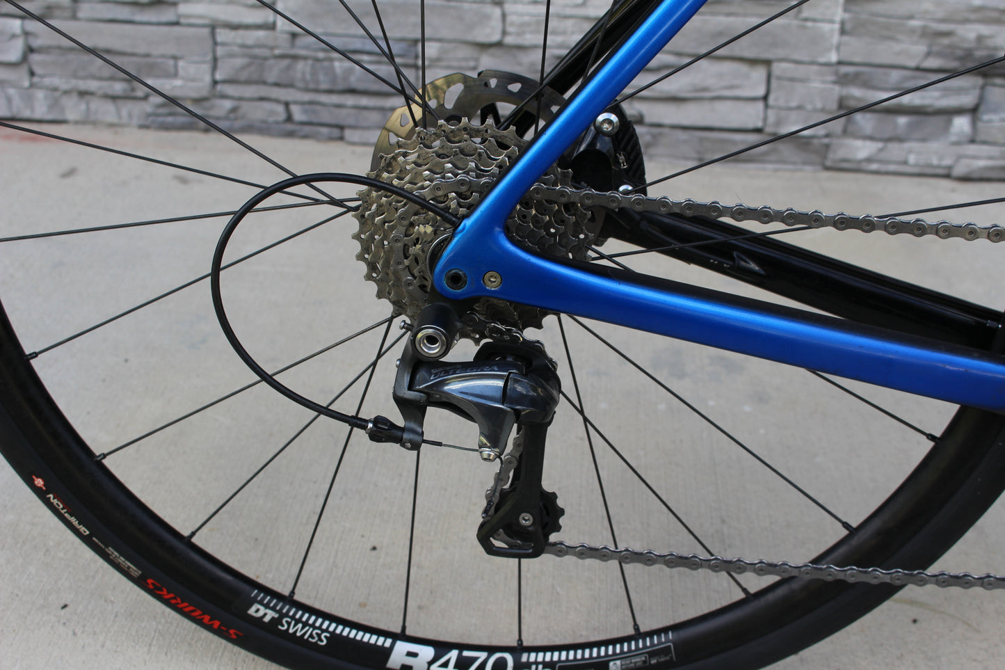 2017 Specialized Roubaix- Ultegra-Disc- 18lbs- Clean!