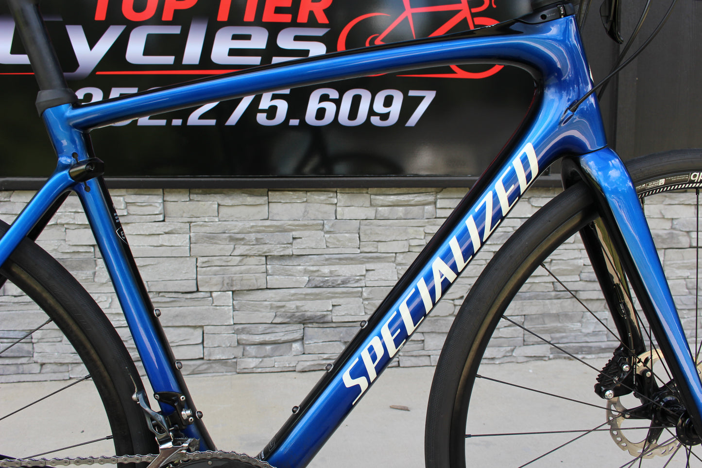 2017 Specialized Roubaix- Ultegra-Disc- 18lbs- Clean!