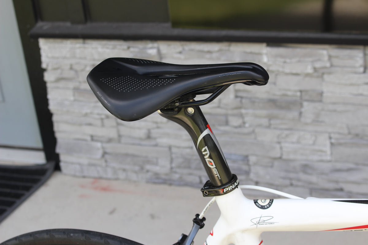 2012 Pinarello Paris Di2- Full Carbon- 16lbs