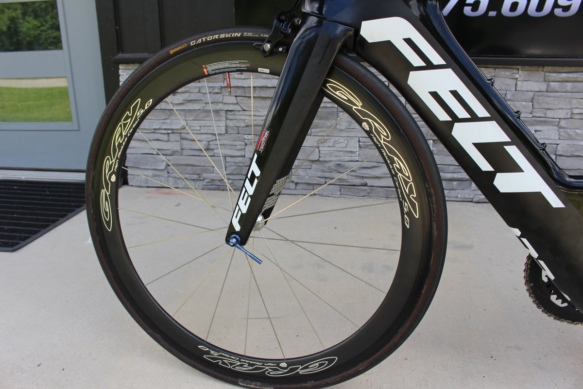 2019 Felt IA Full Carbon Tri/TT- Race Wheels