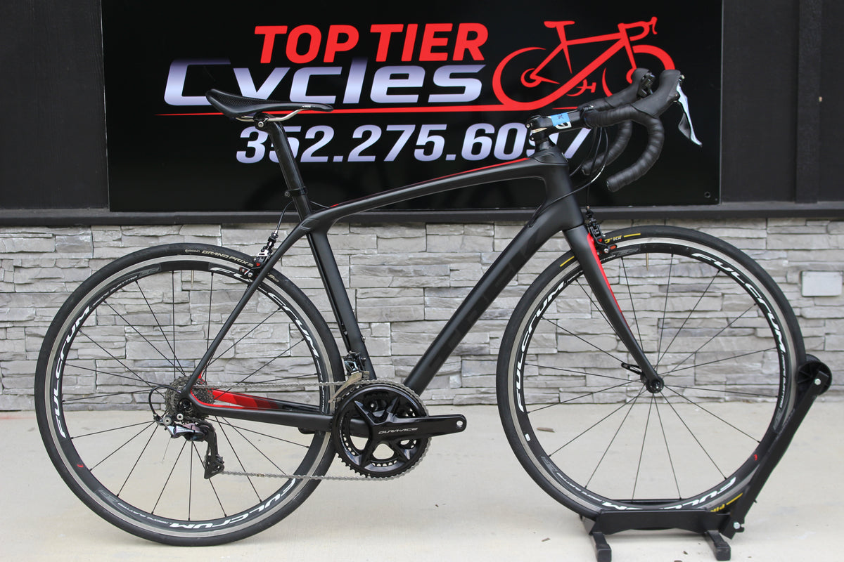 2017 Trek Domane SLR 8- 16lbs- Dura-Ace- CLEAN