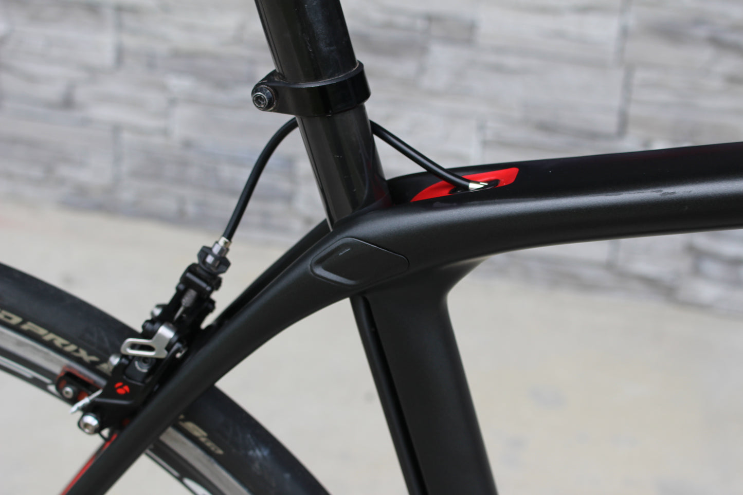 2017 Trek Domane SLR 8- 16lbs- Dura-Ace- CLEAN