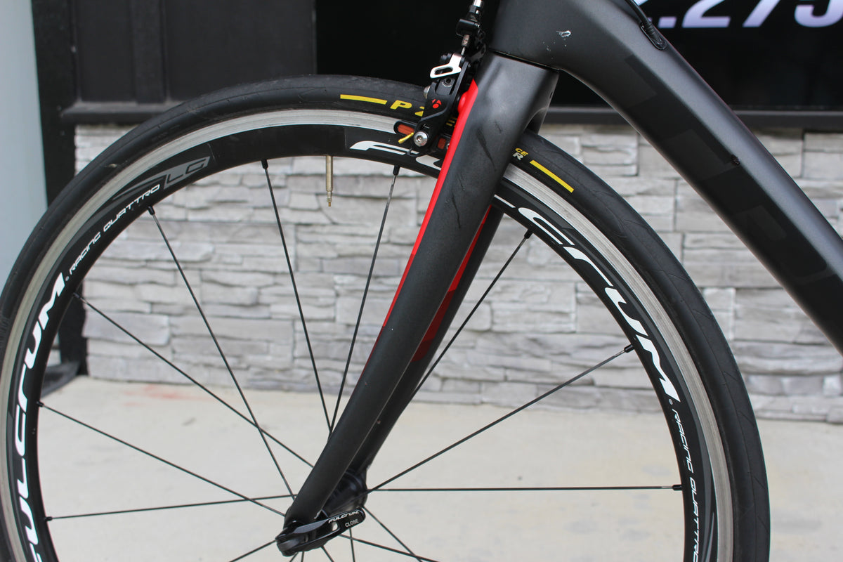 2017 Trek Domane SLR 8- 16lbs- Dura-Ace- CLEAN