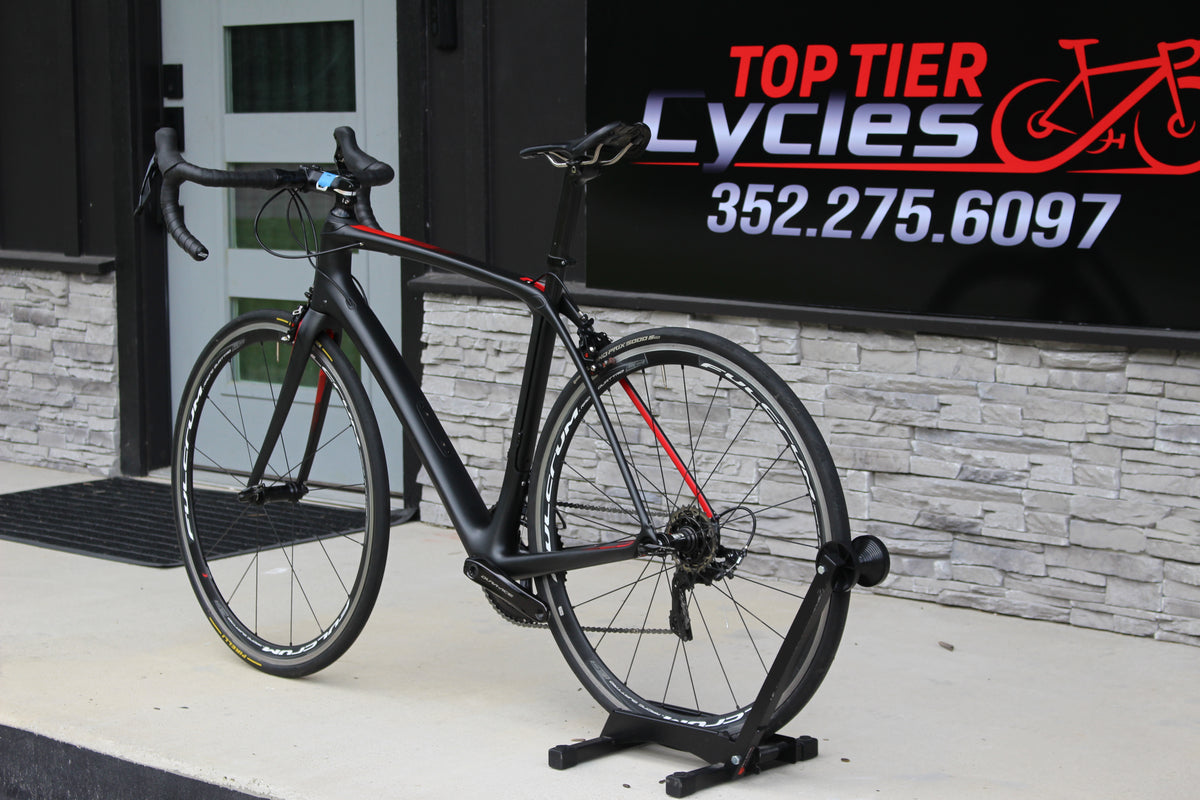 2017 Trek Domane SLR 8- 16lbs- Dura-Ace- CLEAN