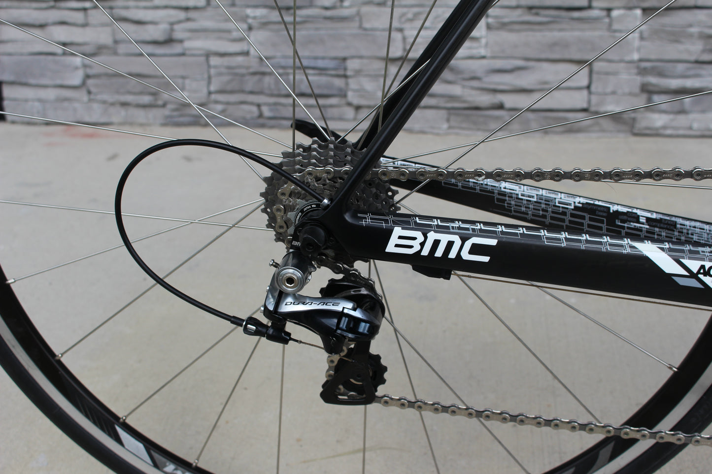 2014 BMC Teammachine SLR01 - DuraAce - 15 lbs