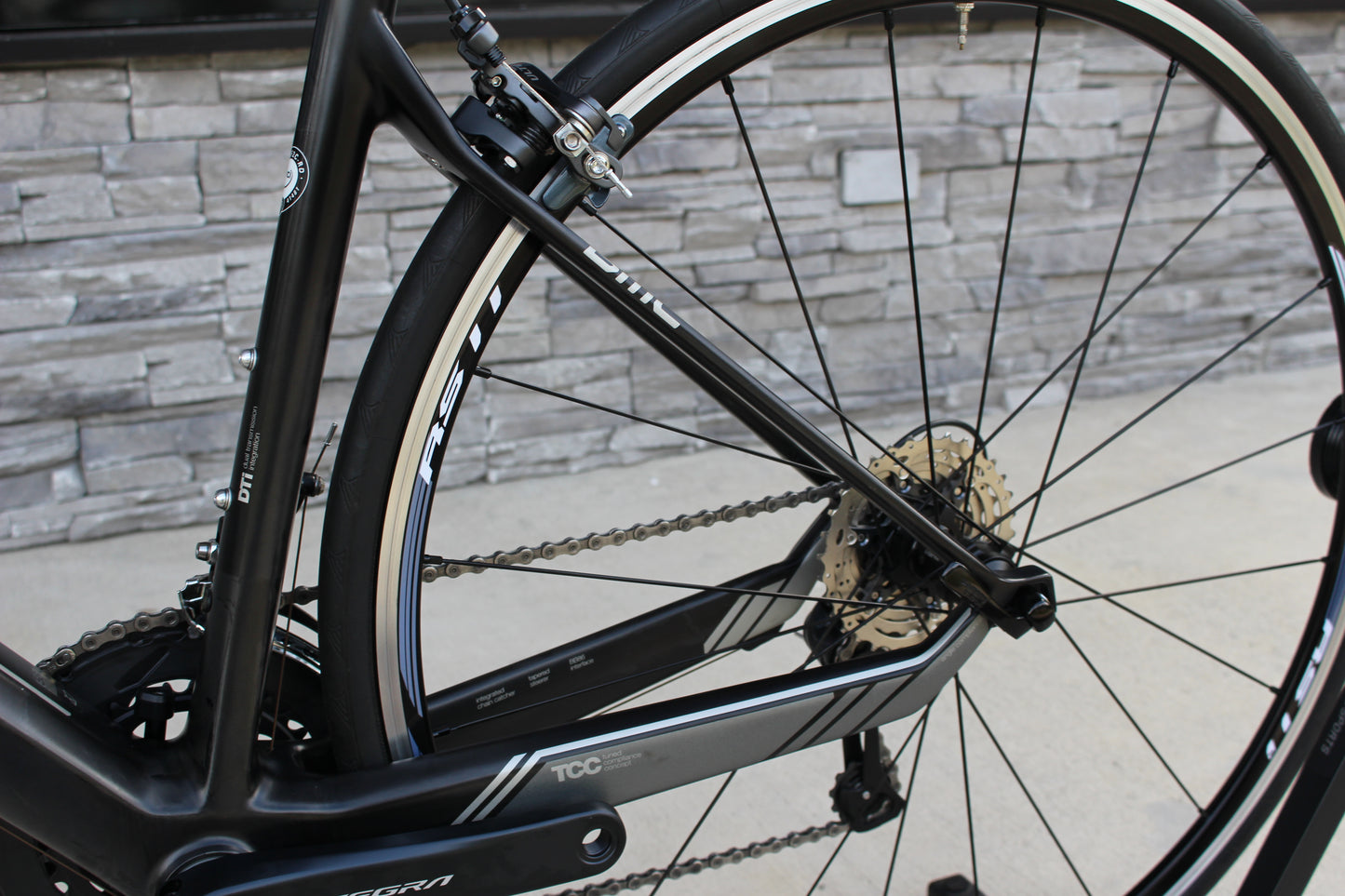 2015 BMC GrandFondo GF02 Ultegra - 18lbs