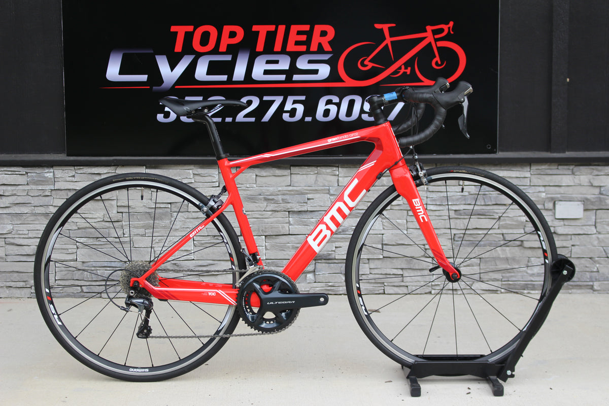 2017 BMC GrandFondo GF02 Ultegra - 18lbs