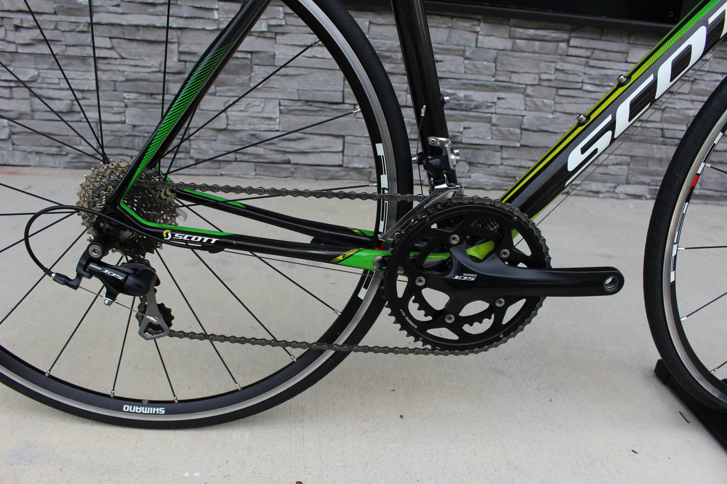 2013 Scott CR1 Team - Full Carbon Roadie