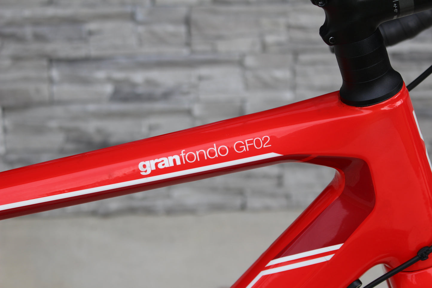 2017 BMC GrandFondo GF02 Ultegra - 18lbs