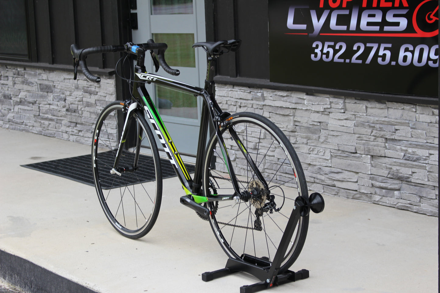 2013 Scott CR1 Team - Full Carbon Roadie