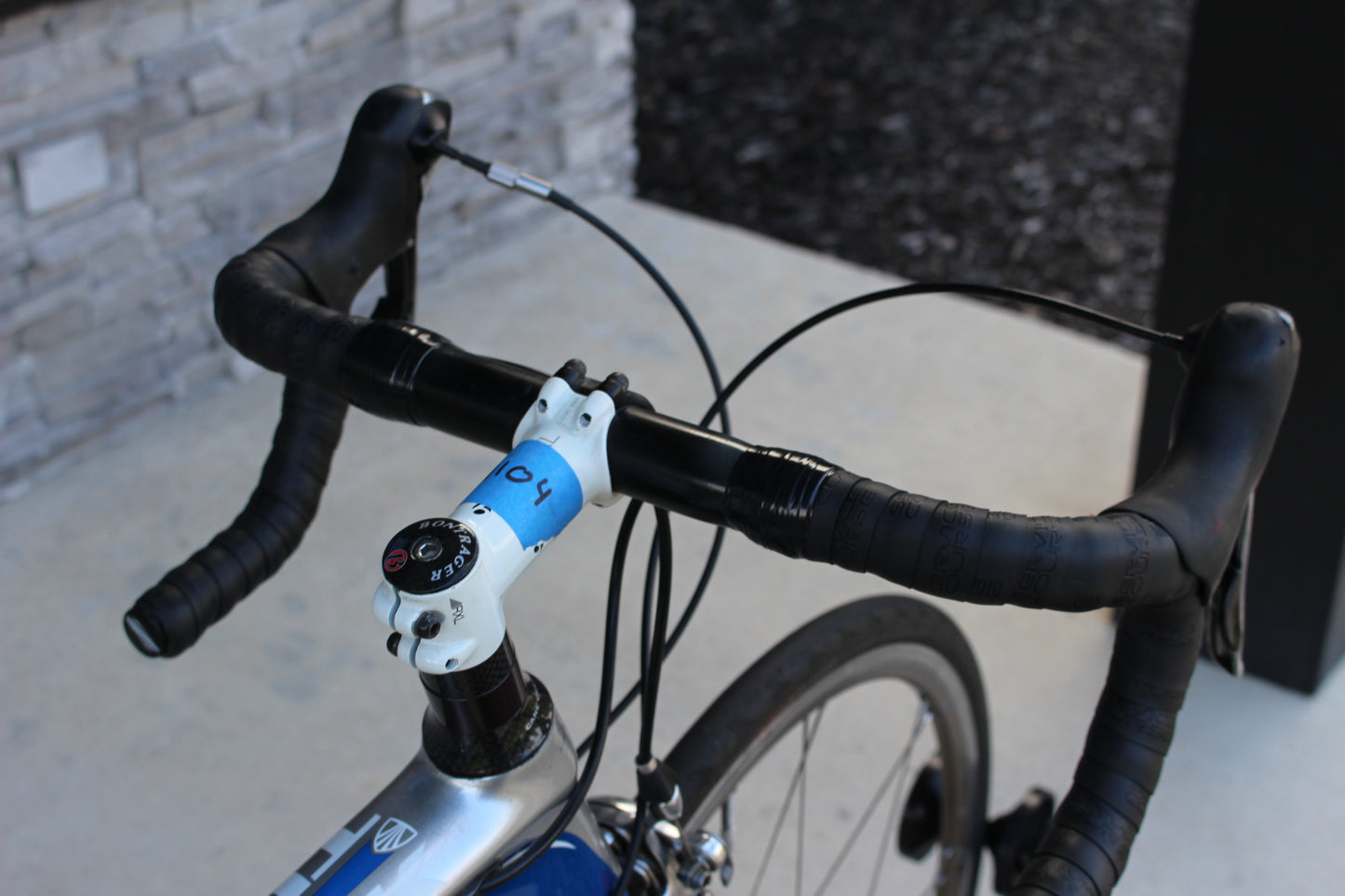 2009 Trek Madone 5.2 - Full Carbon Roadie - 16lbs