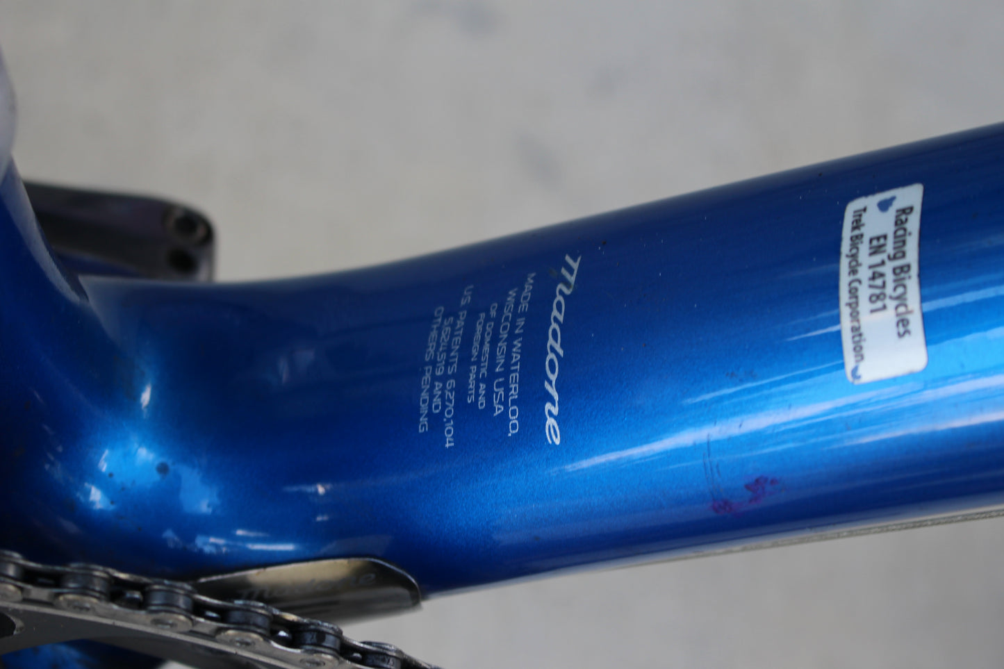 2009 Trek Madone 5.2 - Full Carbon Roadie - 16lbs