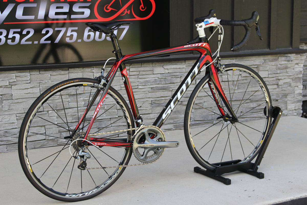 2011 Scott Addict R2- 15lbs- Ultegra