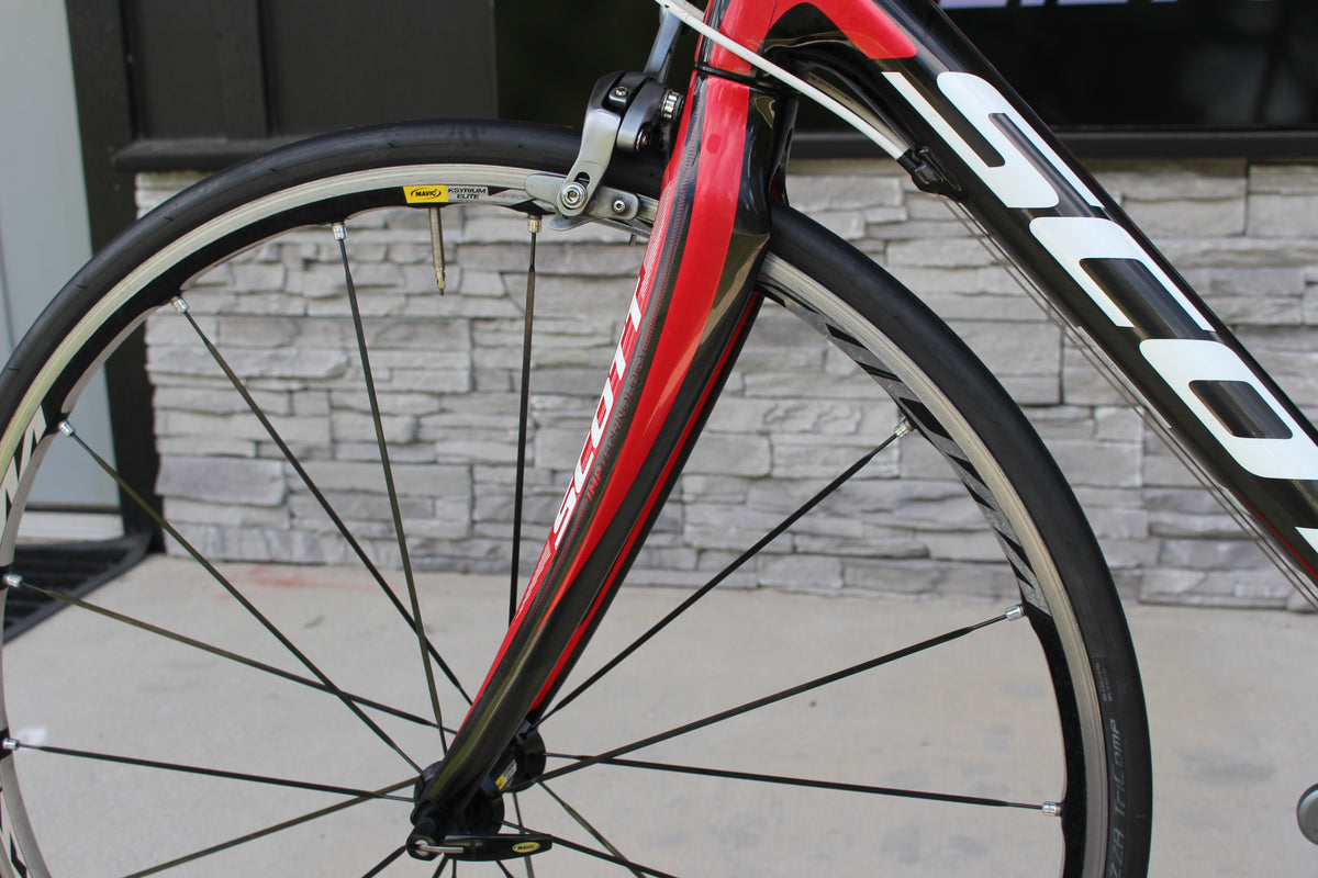 2011 Scott Addict R2- 15lbs- Ultegra