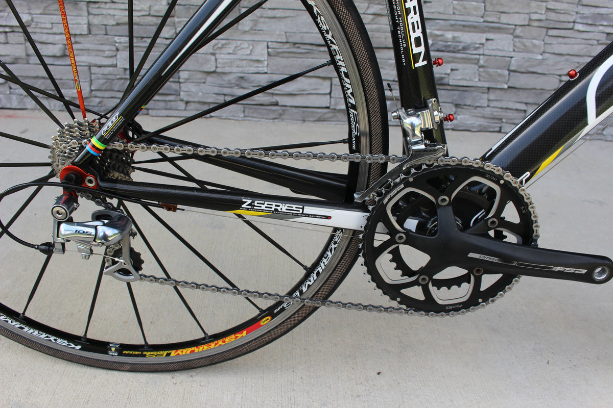 2010 Felt Z5 - Full Carbon - Shimano 105 - 17lb