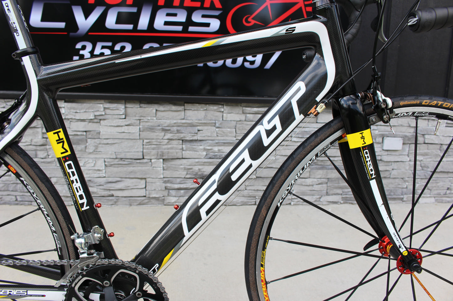 2010 Felt Z5 - Full Carbon - Shimano 105 - 17lb