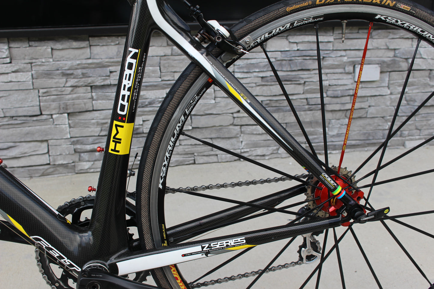 2010 Felt Z5 - Full Carbon - Shimano 105 - 17lb