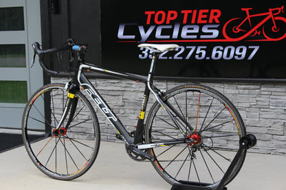 2010 Felt Z5 - Full Carbon - Shimano 105 - 17lb