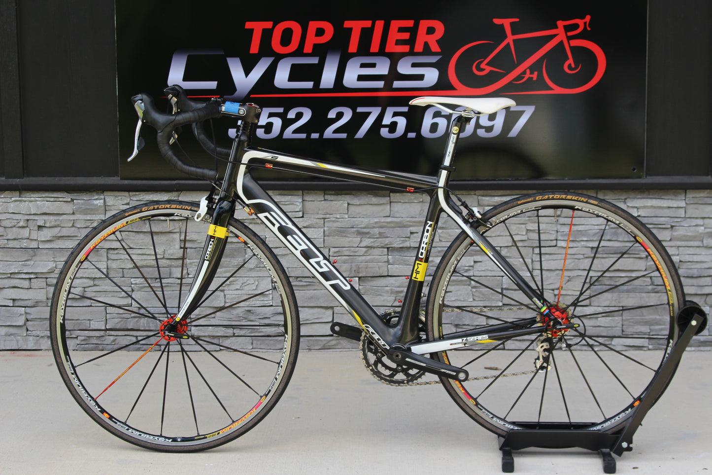 2010 Felt Z5 - Full Carbon - Shimano 105 - 17lb