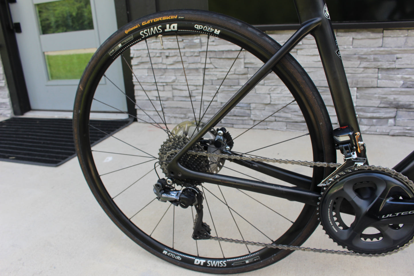 2020 Specialized Roubaix Comp- DISC!- Di2!